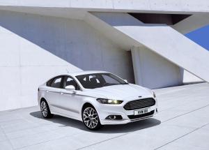 Ford Mondeo 2013 года